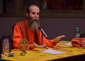 Satsang: "El maestro espiritual en la cosmovisión del hinduismo" en la biblioteca nacional de Buenos Aires el pasado 9-9-2015.