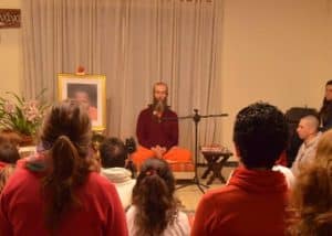 Satsang de cierre de la estadía de Swami Satyananda Saraswati en Mar de Plata. 21 de septiembre de 2015. Sierra de los Padres, Argentina.