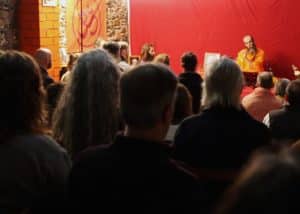 Diálogos con Swami Satyananda Saraswati: "Abhyasa. El fuego de la práctica". 19 de marzo de 2016. Llerona.