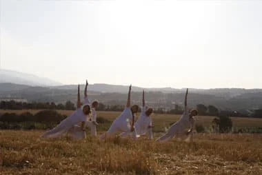hatha-yoga--retiro-invierno