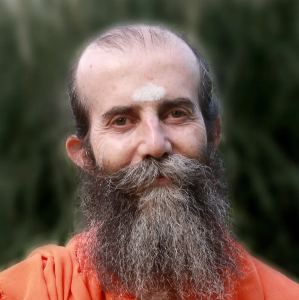 Satsang-Swami-Satyananda-a-Barcelona-el-15-de-noviembre-del-2024-en-YogaOne-Arago-Eixample